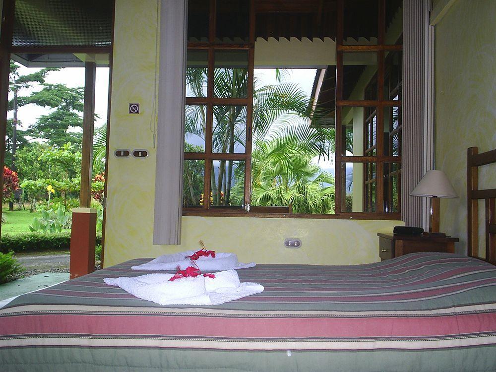 Hotel Befox Adventure La Fortuna Exterior foto