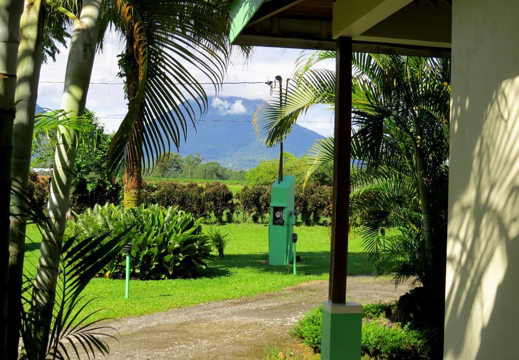 Hotel Befox Adventure La Fortuna Exterior foto