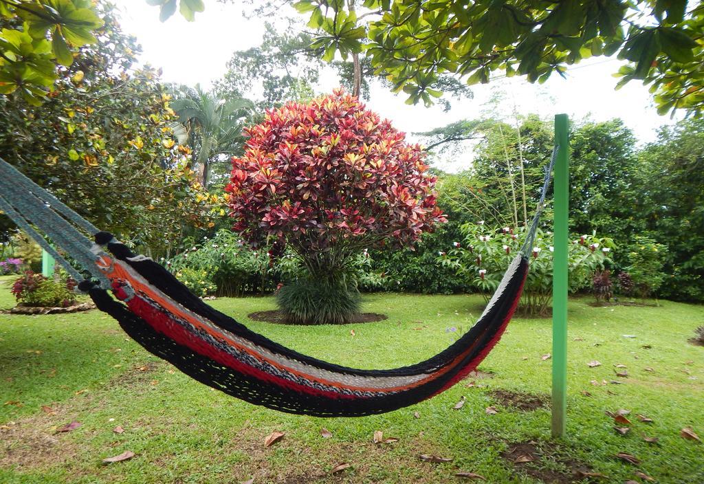 Hotel Befox Adventure La Fortuna Exterior foto